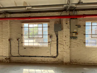 Unit 2, High Wycombe, Industrial To Let - 20260826_115933565_iOS.jpg
