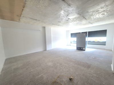 Unit 2, Fulmar Drive, Stockport, Retail To Let - 20260422_165510.jpg