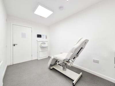 1827 Maryhill Road, Glasgow, Retail For Sale - room2_2.jpg