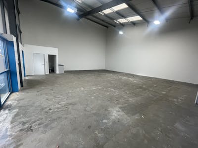 Unit 12, Tower Court, Llansamlet, Swansea, Business Park / Light Industrial / Retail / Trade Counter To Let - IMG_9760.jpg