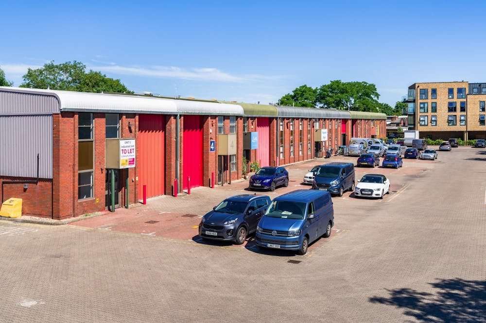 Unit 3 Heathlands Industrial Estate, Heathlands Close - Estate