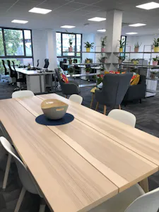 57 Putney Bridge Road, London, Office / Serviced Office To Let - putney-serviced-office-collaborative-workspace.jpg.jpg