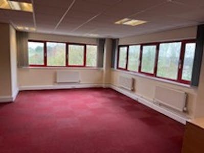 Suites 1 & 2, Mayne Coaches, Marsh House Lane, Warrington, Office To Let - Photo 4