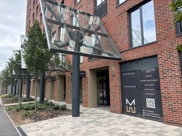 Springwell Gardens, Whitehall Road, Leeds, Leisure / Offices / Retail To Let - DQBW9591.JPG