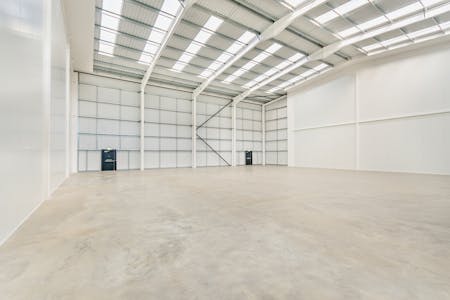Vantage 41, Aston Clinton, Industrial / Warehouse To Let - 8621190interior07800.jpg