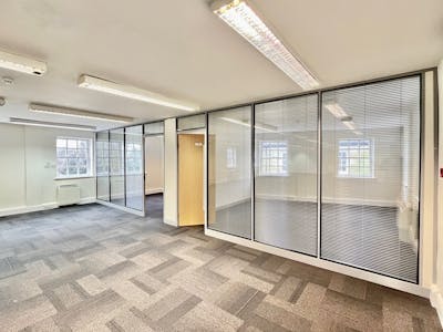 Stable Court, Beechwoods, Elmete Lane, Leeds, Office To Let / For Sale - interior 3.jpg