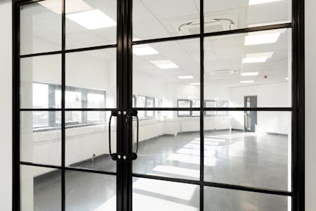 Unit 2000, Regis Road, London, Office To Let - Unit2000KentishTown-14.jpg