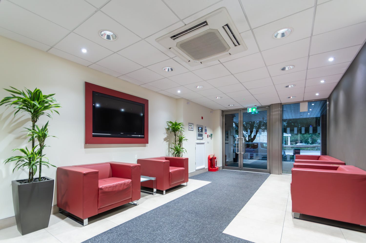 Office in Bournemouth - photo 2