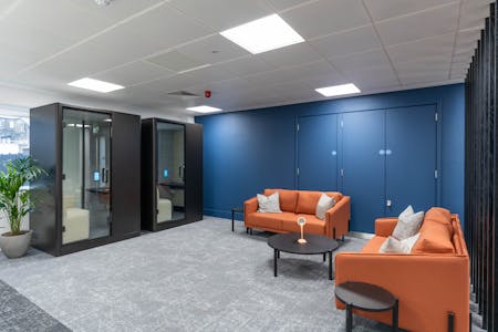 6 Bell Street, Maidenhead, Office To Let - 6 Bell St21.jpg