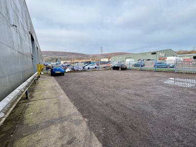 Unit 15, Springvale Industrial Estate, Cwmbran, Industrial To Let - IMG_7011.jpg