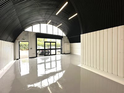 Alma Road, Windsor, Industrial / Leisure / Office / Retail To Let - IMG_2071.JPEG