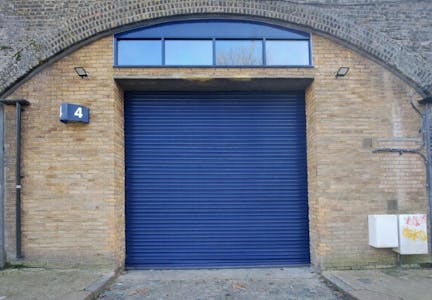 4 Pinchin Street, Shadwell, Industrial To Let - ZLS02101_ARCHES_4_PINCHIN_STREET__84_CABLE_STREET_WEB.jpg