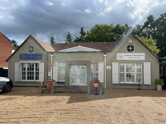 1 Haverleigh House, Ascot, Retail To Let - image4.jpeg