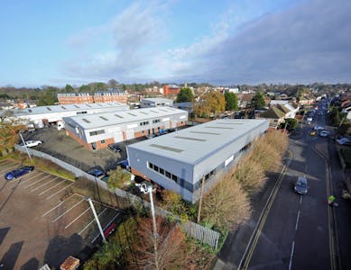 Unit 4, Camberley Business Centre, Camberley, Industrial / Warehouse To Let - Camberley6.jpg