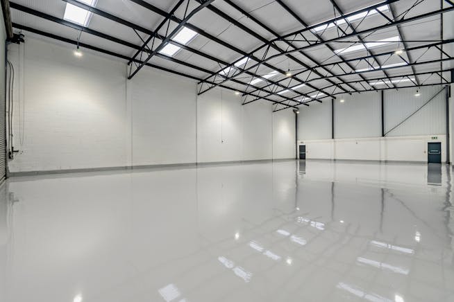 19 Lenton Drive, Leeds, Industrial/Logistics / Trade Counter To Let - 8678306-interior08-v2-800.jpg