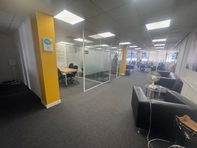 5-7 Wells Terrace, Unit 5 & 7, London, Office To Let - 1.jpg