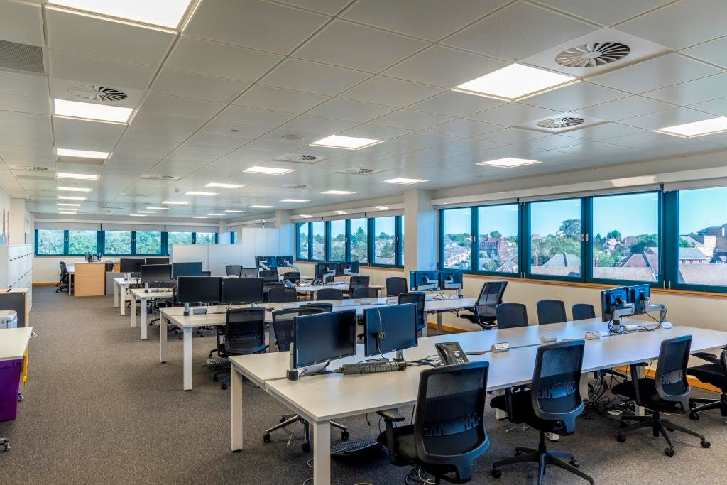 Office in Southampton - photo 2