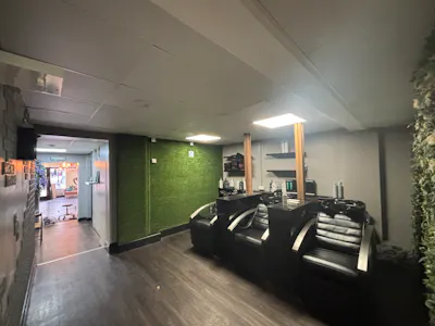 51 Ironmarket, Newcastle-under-Lyme, Retail To Let - 1. GF (11).JPG