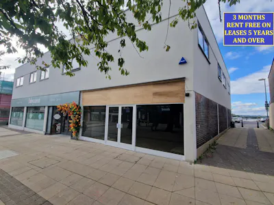 101a London Road, Waterlooville, Leisure / Office / Restaurant / Retail To Let - Ad pic.jpg