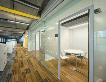 Office in Woolwich - photo 3