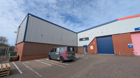Unit 2, Blackpool, Industrial For Sale - PXL_20260326_111716196.MP.jpg