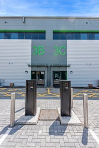 UNIT 3B CAPITAL PARK, BANKHEAD AVENUE, EDINBURGH, Industrial/Logistics / Trade / Warehouse To Let - DSC_7183.jpg