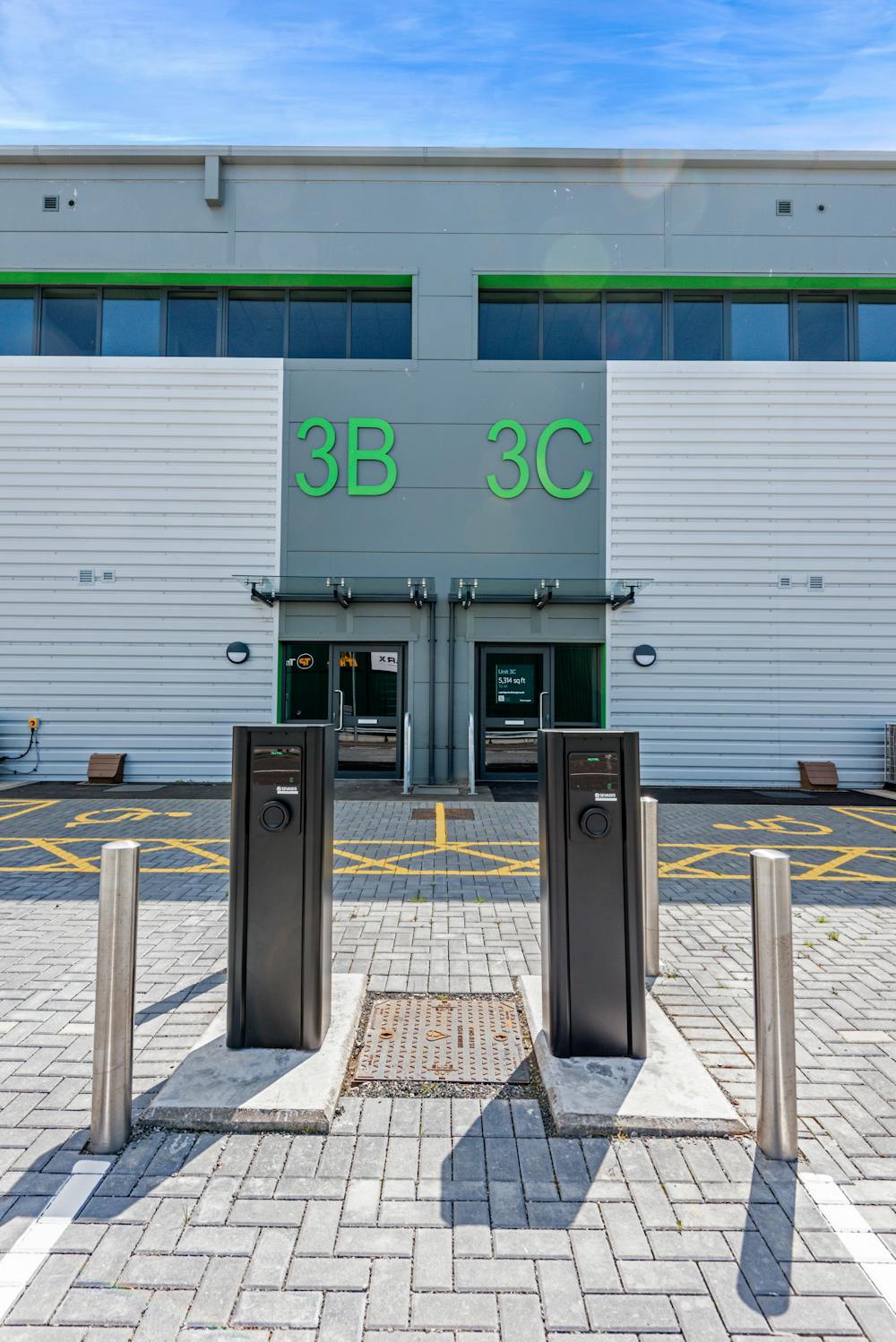 UNIT 3B CAPITAL PARK, BANKHEAD AVENUE, EDINBURGH, Industrial/Logistics / Trade / Warehouse To Let - DSC_7183.jpg