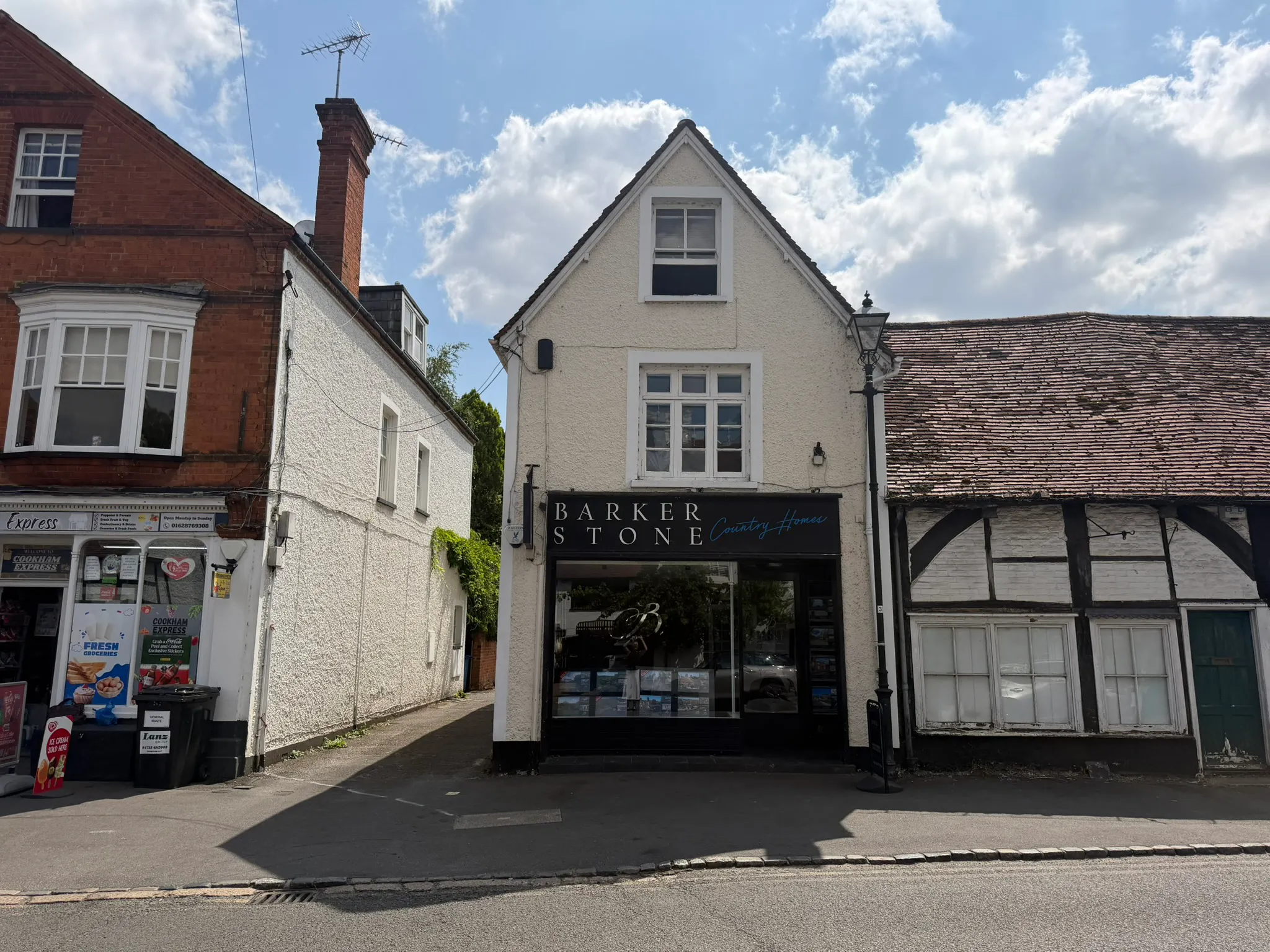 31 High Street, Cookham, Investment / Other / Retail For Sale - IMG_4080.JPEG