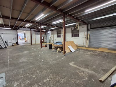 Unit 8 Crow Arch Lane Industrial Estate, Ringwood, Industrial / Warehouse To Let - 20251217_105938.jpg
