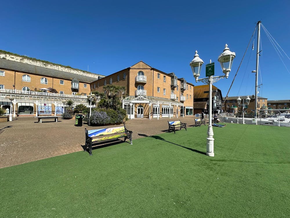 27 Waterfront - IMG20250415WA0007.jpg