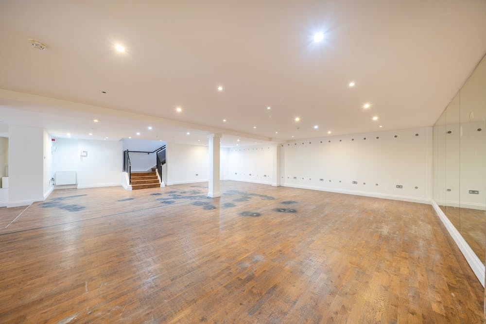 69-71 Chamberlayne Road - 1424083-7-69a80fc27f495.jpg