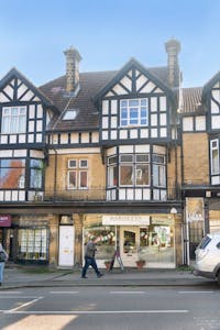 124 / 124A Bolling Road Ben Rhydding, Ilkley, Investment / Residential / Retail For Sale - 124_Bolling_Road_009.jpg