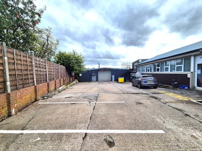Unit L3 & L4, Stockport, Industrial/Logistics To Let - 20250917_165321.jpg