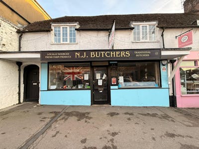 17 High Street, Westerham, Retail To Let - WhatsApp Image 20251213 at 154532.jpeg