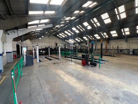 Former ATS Centre, Oxford, Industrial Lease Assignment - tempImageaiIAP4.jpg