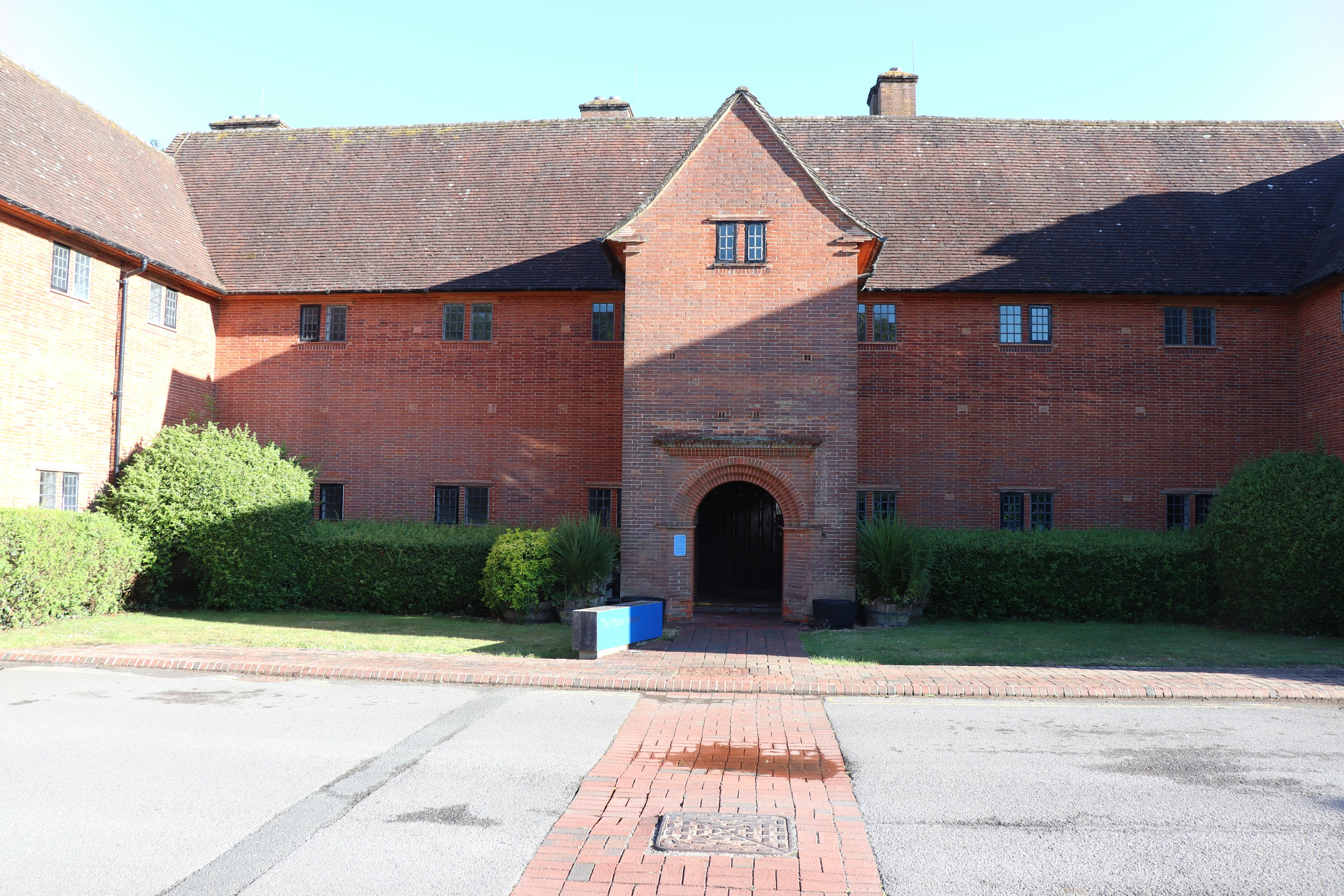 Manor House Business Centre, Basingstoke, Serviced Offices / Offices To Let - Manor House.JPG