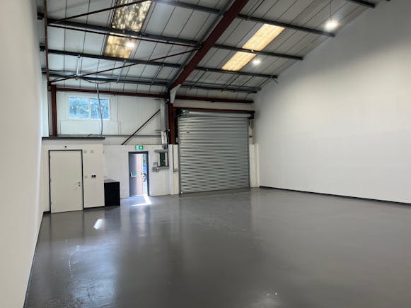 Unit 3D Blackworth Industrial Estate, Highworth, Industrial To Let - 3.jpg