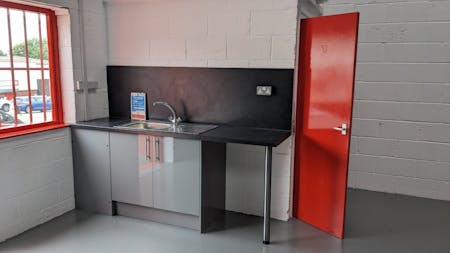 Thornhill Industrial Estate, Unit 2A-2D Hope Street, Rotherham, Industrial/Logistics To Let - PXL_20250520_074516233.jpg