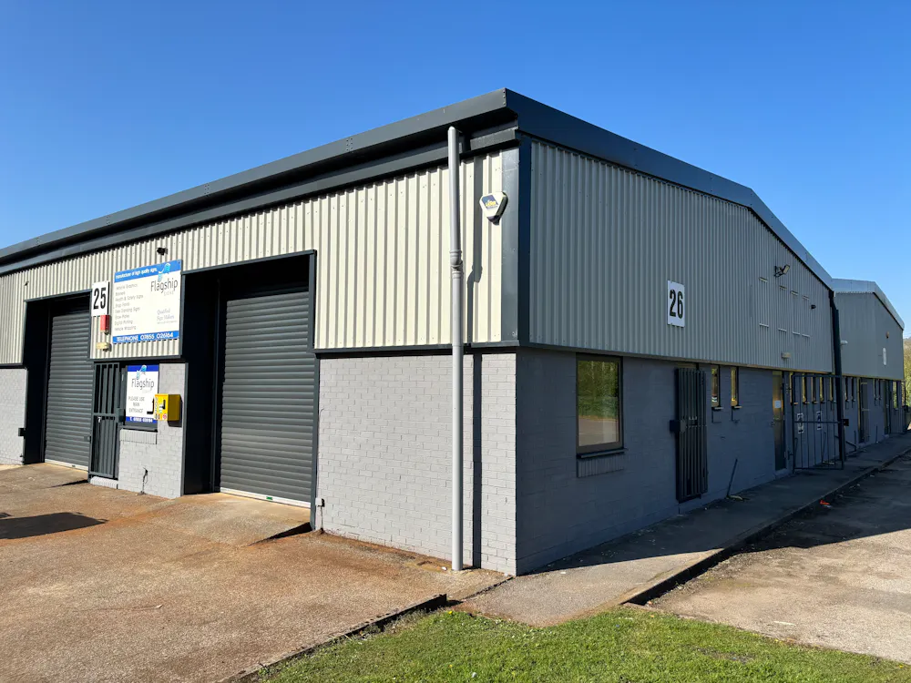 Unit 26, Albion Industrial Estate - IMG_8082.jpeg