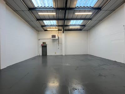 Unit 2 Taverners Walk Industrial Estate, Leeds To Let - GJND95651.JPG