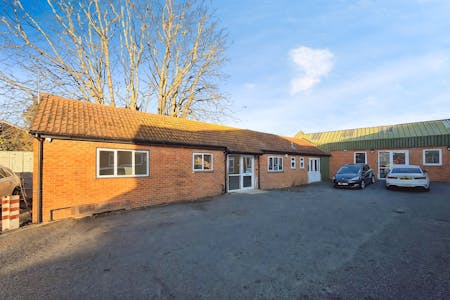 1 Walls Yard, Rochford, Office To Let - 188e8c37-6c09a01a-b751-4759-80f8-ba8631a2ace7.png