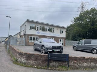 16 Ivyhouse Lane, Hastings, Industrial To Let / For Sale - IMG_3474.JPEG