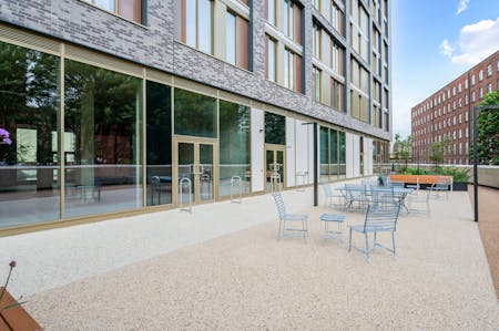 Stockport Interchange, Daw Bank, Stockport, Office / Retail To Let - THE INTERCHANGE COMMUNAL AREAS 18.jpg