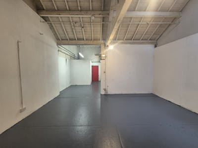 Skylight Room, Hallam Mill, Stockport, Industrial/Logistics To Let - 20260415_135920.jpg