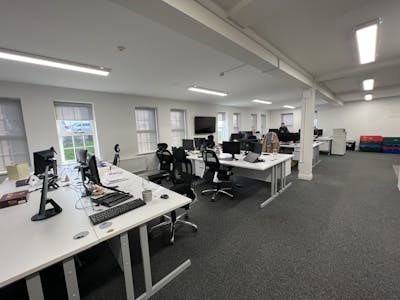 21, Hornbeam Square South, Harrogate, Office To Let - IMG_4748.jpeg