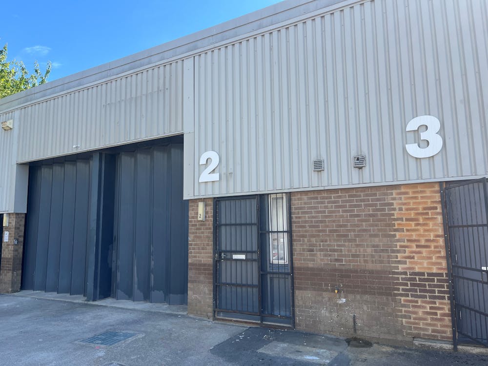 Unit 2 River Ray Industrial Estate, Barnfield Road - 1.jpg