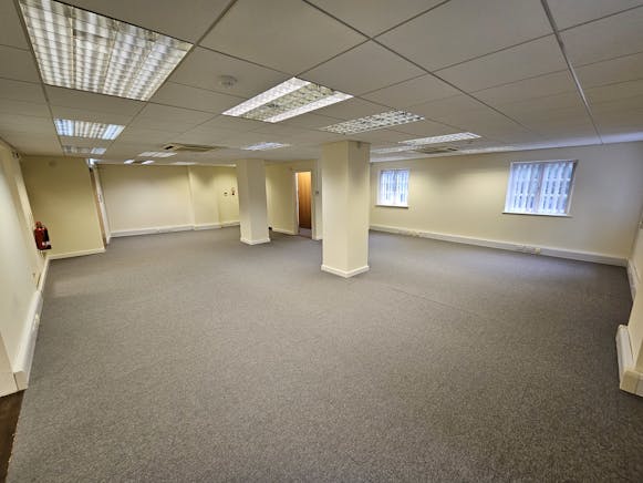 The Archway, Radford Road, Alvechurch, Office To Let - Image 7