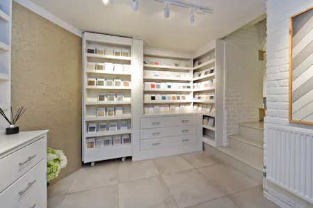 Ground Floor & Lower Ground Floor, 586 Kings Road, London, Retail / High Street Retail To Let - 586 kings rd-0439.jpg