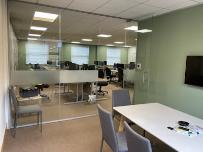 2 Winnersh Fields, Wokingham, Office For Sale - Unit 2  Winnersh Fields 16.JPG