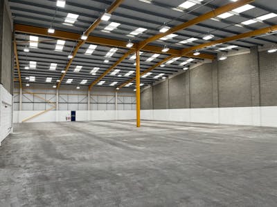 Unit 10, The Arena, Enfield, Industrial/Logistics To Let - IMG_6276.jpeg